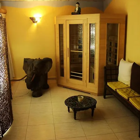 Apartment Kleines Mit Terrasse Fuer Zwei Personen