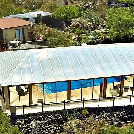 Kleines Mit Terrasse Fuer Zwei Personen * Guia de Isora (Tenerife)